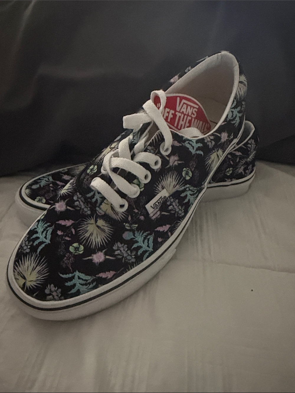 Vans Black Floral Pattern Low-Top Sneakers with White Laces